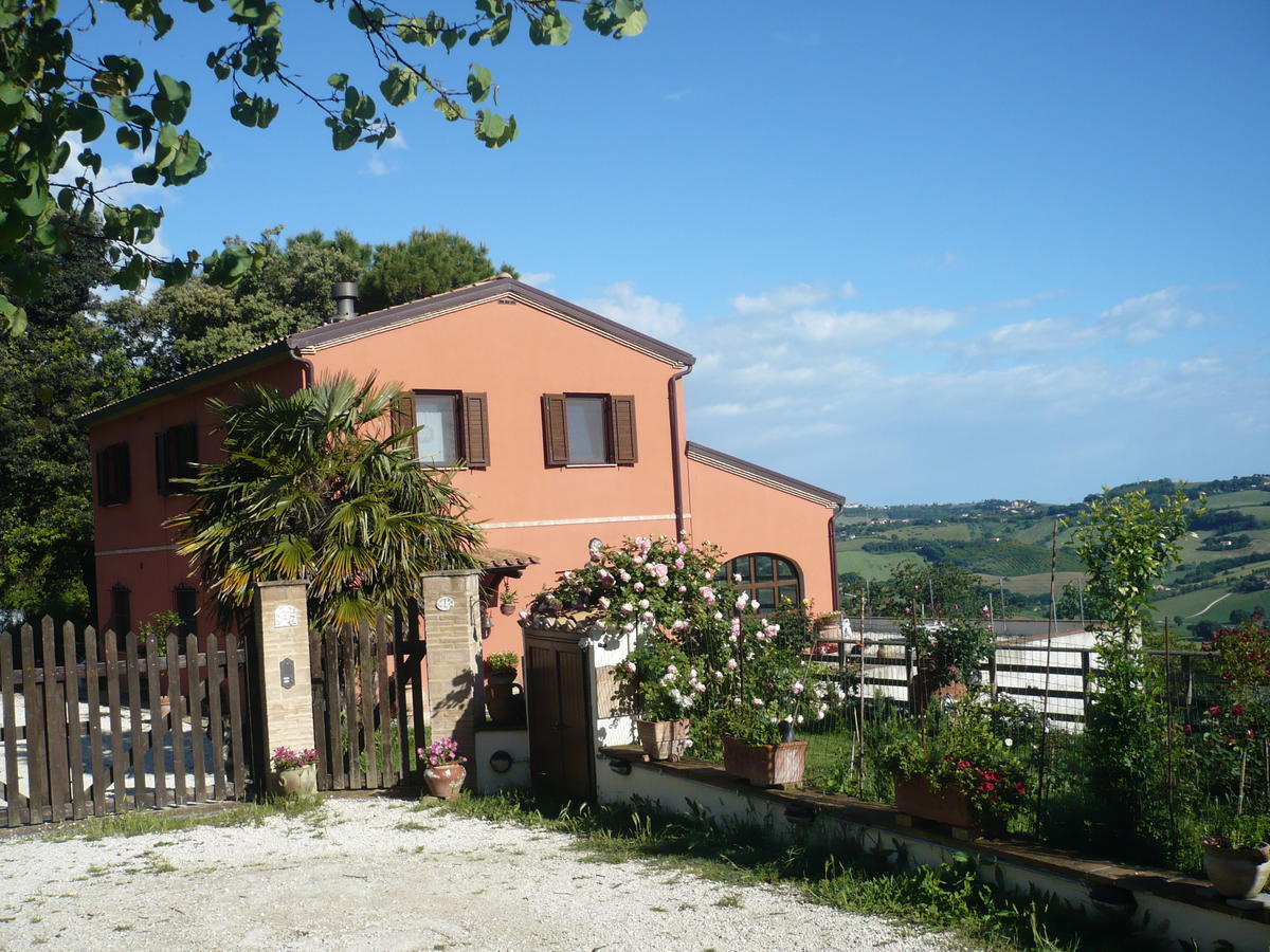 B&B Punto Magico Offagna Eksteriør billede